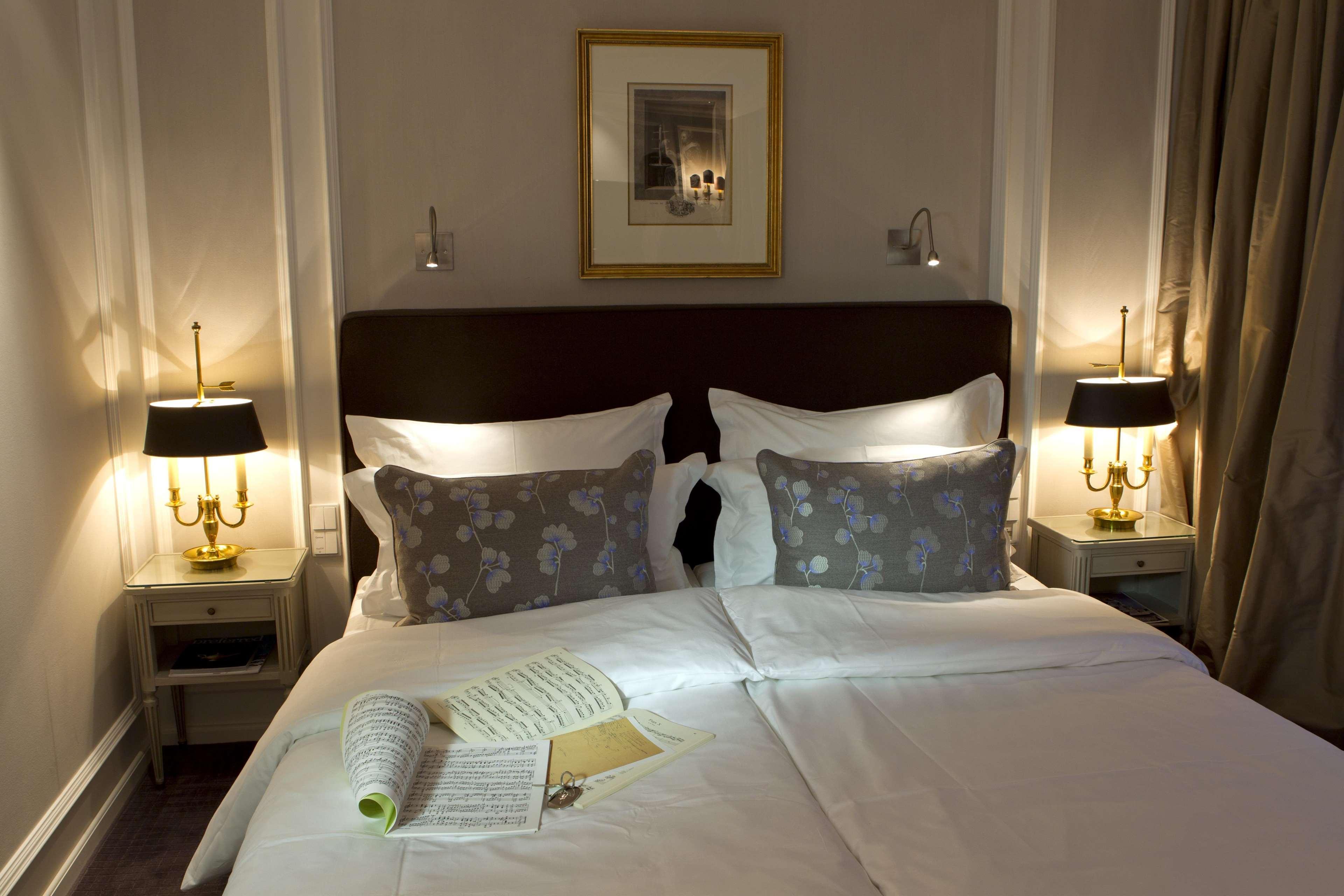 Hotel Muenchen Palace Room photo