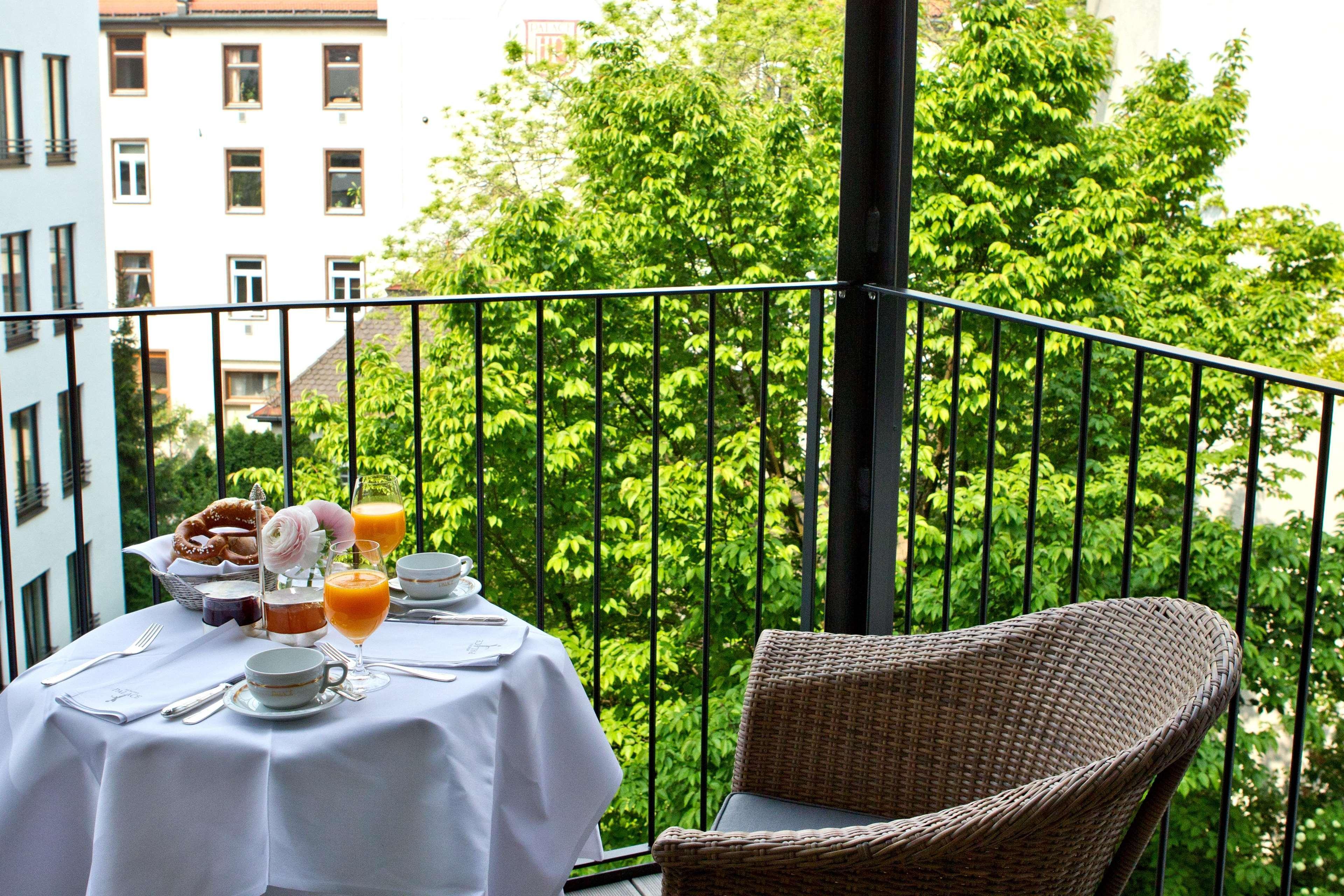 Hotel Muenchen Palace Exterior photo