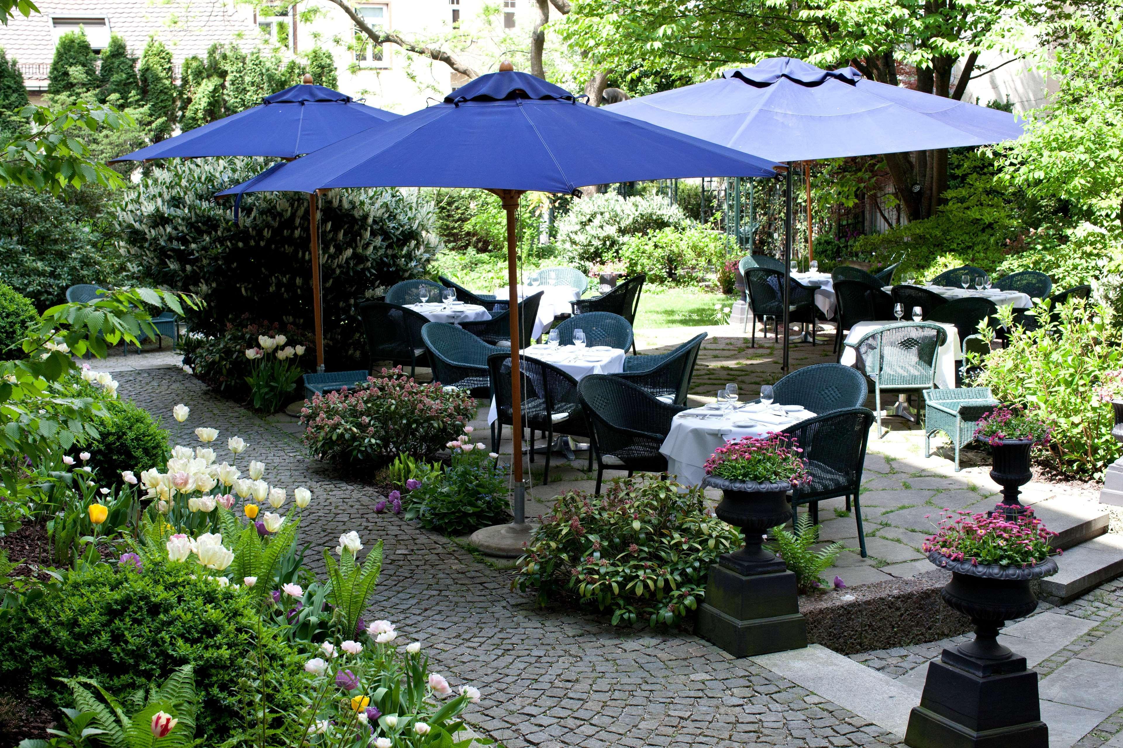 Hotel Muenchen Palace Exterior photo