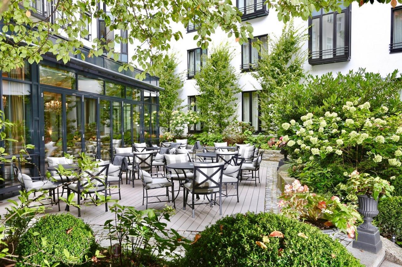 Hotel Muenchen Palace Exterior photo